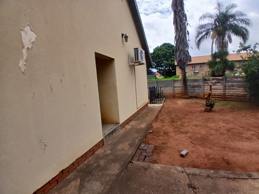 3 Bedroom Property for Sale in Rustenburg Central North West